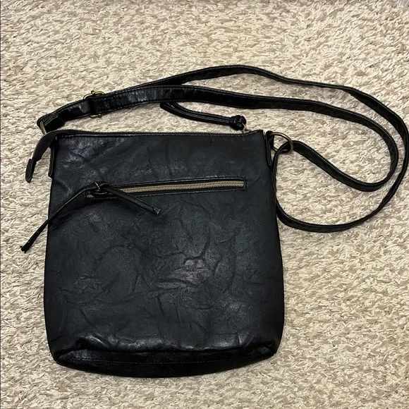 Stone & Co. Black Faux Leather Crossbody Shoulder Bag with Gold Hardware - Picture 5 of 11